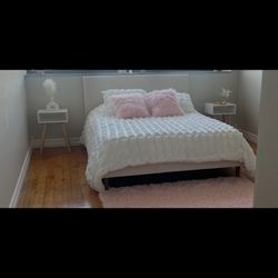 New Bed frame And Mattress 
