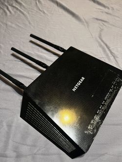 NETGEAR R6700 - AC1750 Router