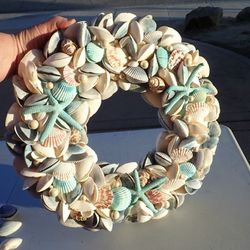18" Preserved Seashell Wreath Blue Coastal Beach Indoor Outdoor Real Starfish Pearl Seashells  