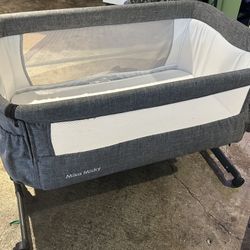 Mika Miky Bassinet 