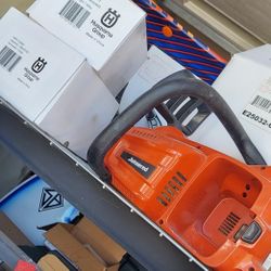 Jonsered 58 Volt Cordless Chainsaw — 16in with battery and charger Model# CS16i $150