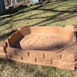 Sandbox (or Kids Pool) With Cover