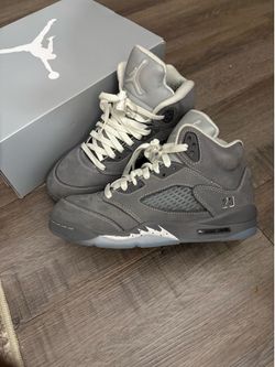 Wolf grey 5s 6.5y