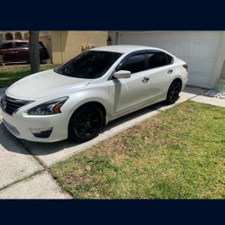 Nissan Altima 2014