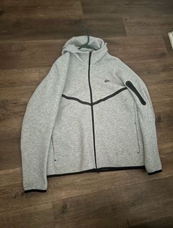 Nike tech