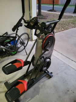 Bow Flex Max Trainer