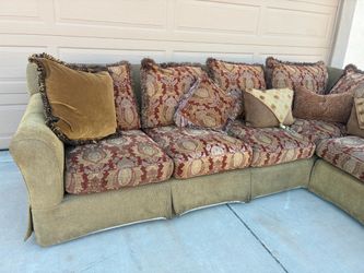 Large Sectional Sofa with Throw Pillows