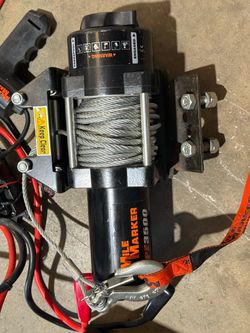 Mile marker PE3500 winch plus battery