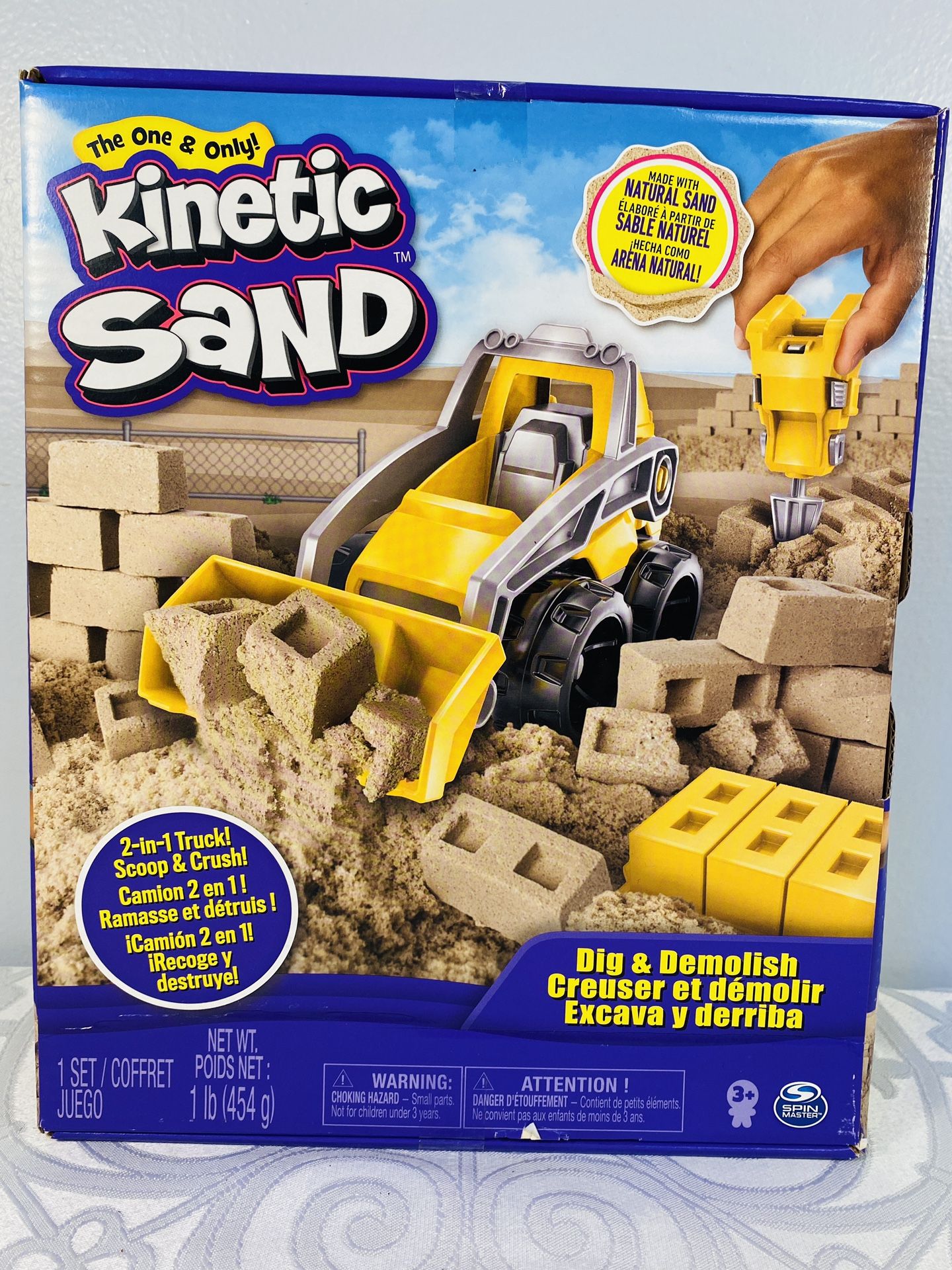 NEW IN BOX Kinetic Sand Dig & Demolish