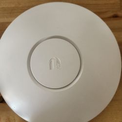 Ubiquiti Networks UniFi UAP Access Point