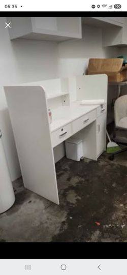 Reception Style Desk