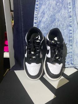 Panda Nike Dunk-  kids size 1Y