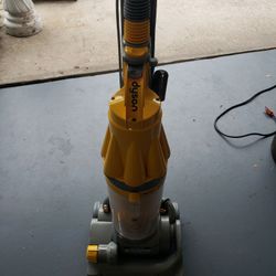 Dysen Vacuum 