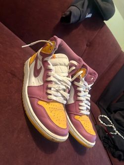 Jordan 1 Laker colorway