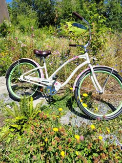 Electra Rosie Beach Cruiser Bicycle - Single Speed