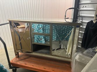 Mirrored dresser/hutch/tv console