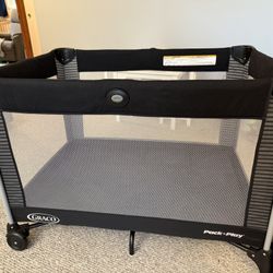 Graco Pack N Play On The Go - Kaden - Like New