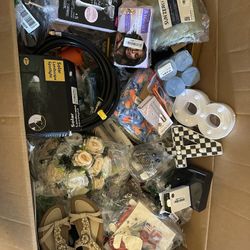 Amazon Return Box (Over 100 Items)