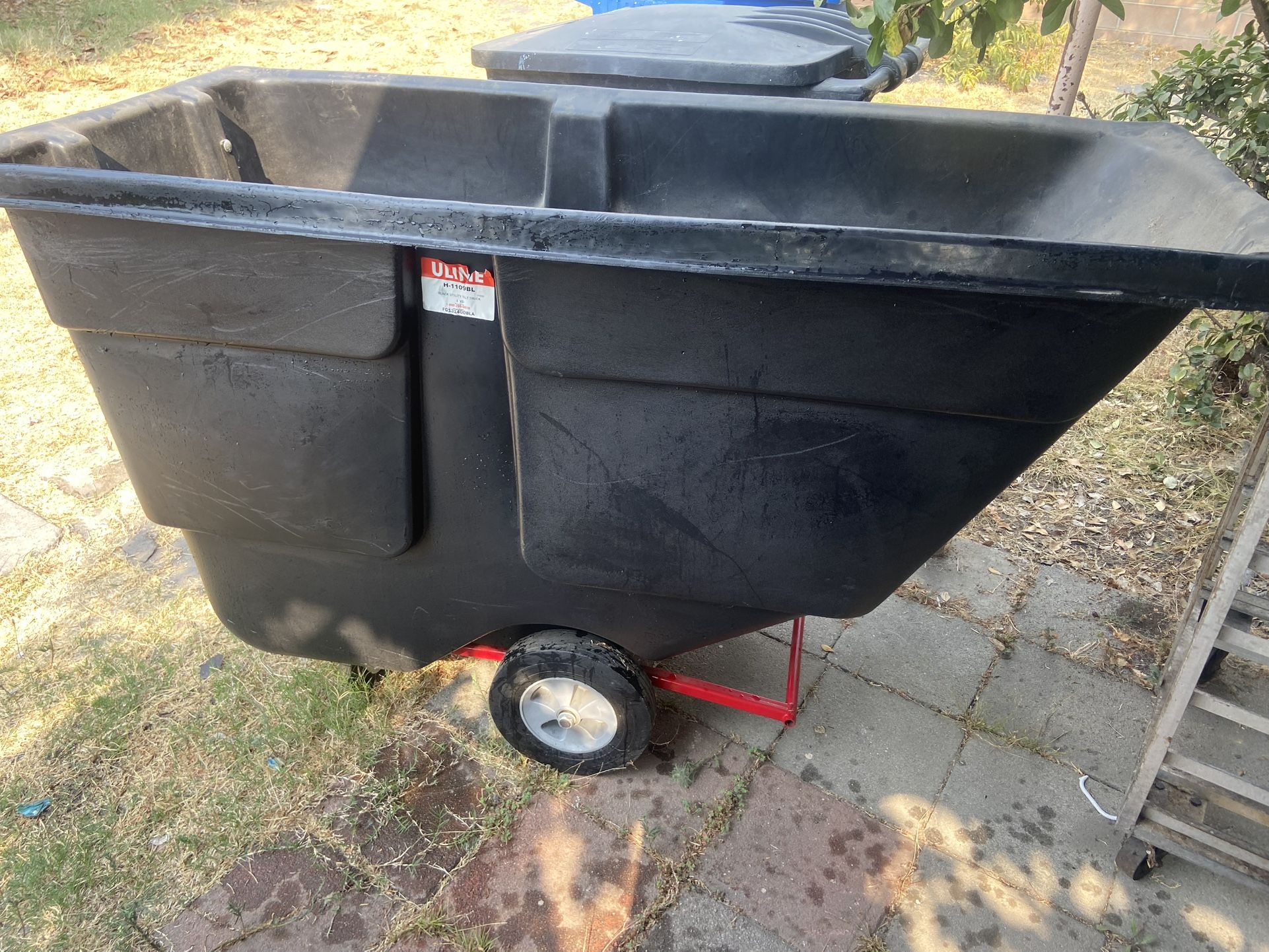 Vendo Está Carrito Muy Bueno