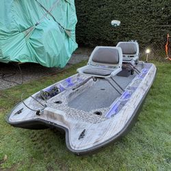 2025 Pond Prowler 10’ Boat