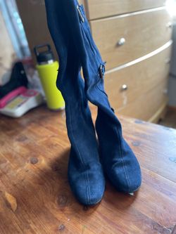 Botas