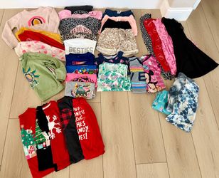 Little Girls clothing lot, mostly sizes medium💕