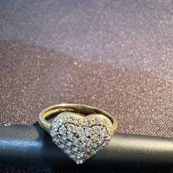 10k Gold ring with mini diamonds