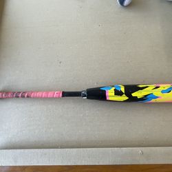 -8 31” 2023 demarini zoa glitch 