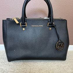 Black Michael Kors Bag