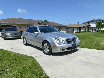 2004 Mercedes Benz E320