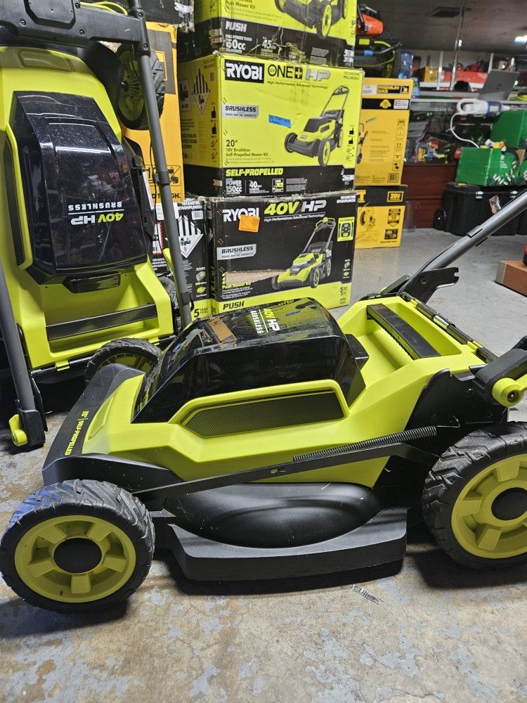 RYOBI 40V HP BRUSHLESS CORDLESS 20IN SELF PROPELLED LANW MOWER NO BAG