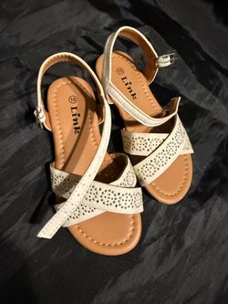 Girls sandal