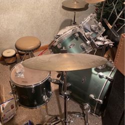 Drum set