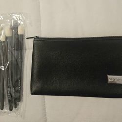 MORPHE 7 Piece Makeup Brush Set With Cosmetic Bag Brand New