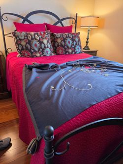 Queen Metal Bed Frame and Mattress Like New