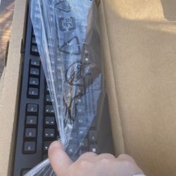 Black Lenovo Computer Keyboard New In Box - 5$