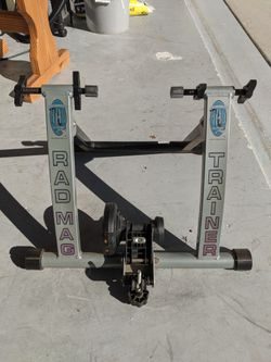 Rad Mag bicycle trainer
