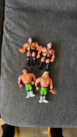 Wwf/ Wwe hasbro action figures