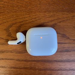 AirPod 4 