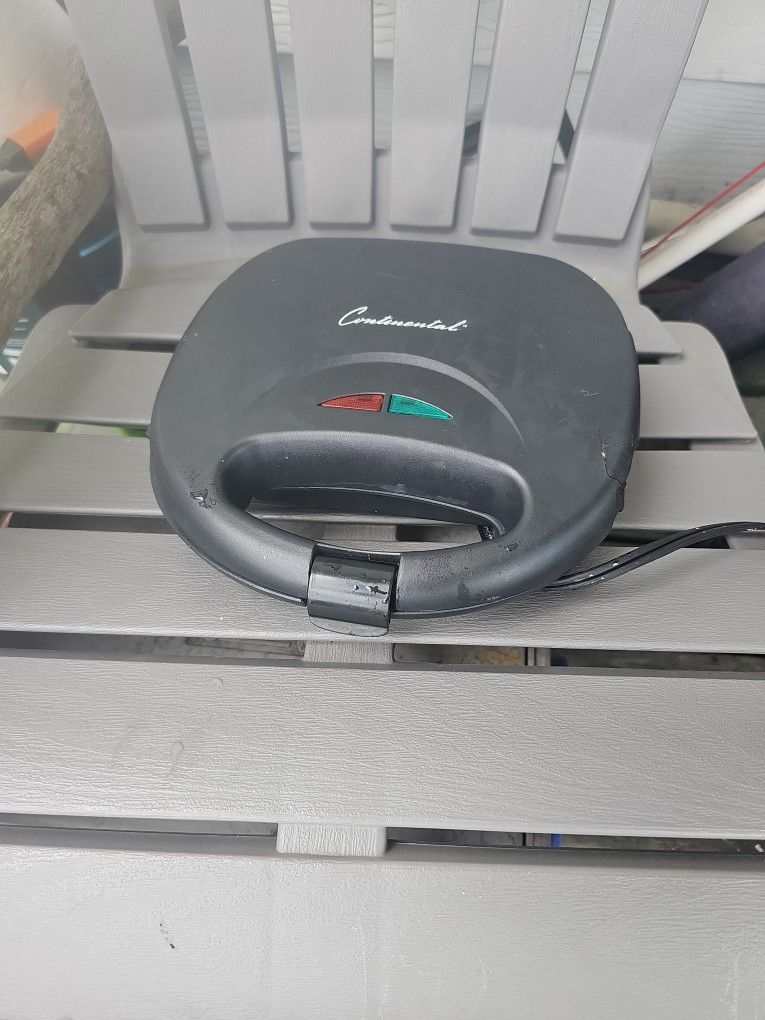 Continental Sandwhich Maker