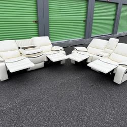 FREE DELIVERY AND INSTALLAT 🚚 Brand New in Box 📦 2 - Piece Reclining Sofa and Love seat OFF WHITE