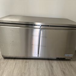 Brand New Empura refrigerator For Sale