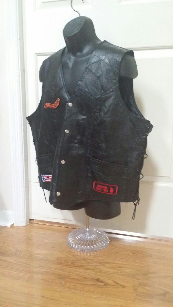 Black Leather Motorcycle Vest Sz XXL