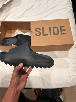 Black Adidas Yeezy Slides