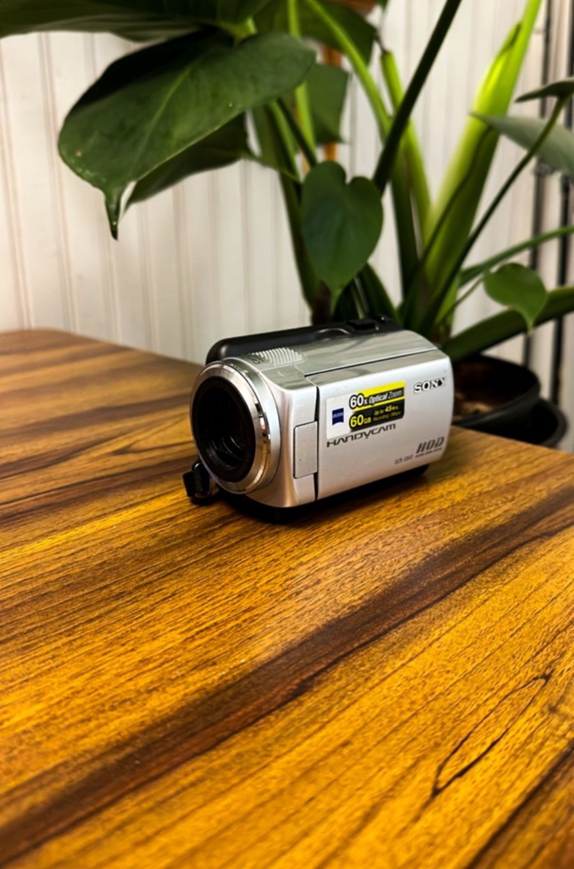 Vintage Y2k Sony Handycam DCR-SR47 Camcorder