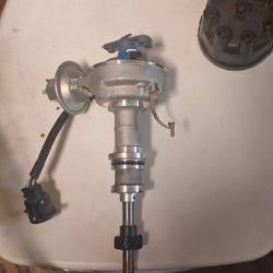Factory  Ford 351w Electronic Distributor  New,only installed Never Ran. Factory  Plug In. 35th Ave And McDowell Phx 