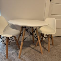 Kids Table and Chairs Set
