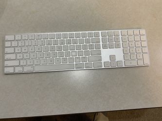 Apple Magic Keyboard with Numeric Keypad 