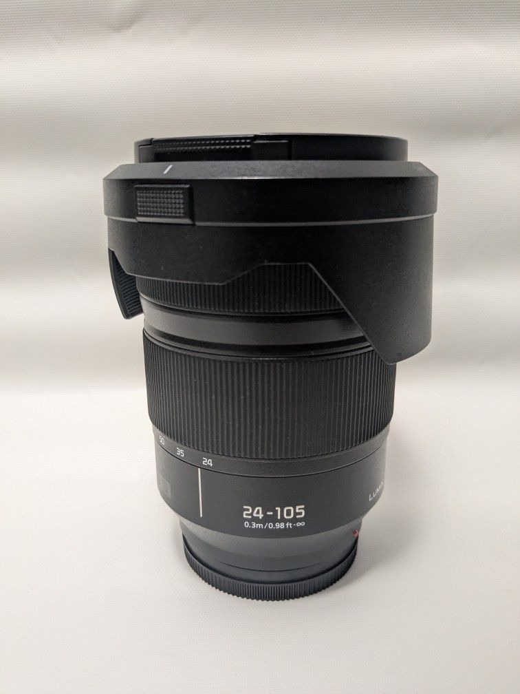 Panasonic Lumix S 24-105mm f/4 Macro O.I.S. Lens L mount With Caps & Hood