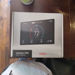 Lennox S40 Smart Thermostat 